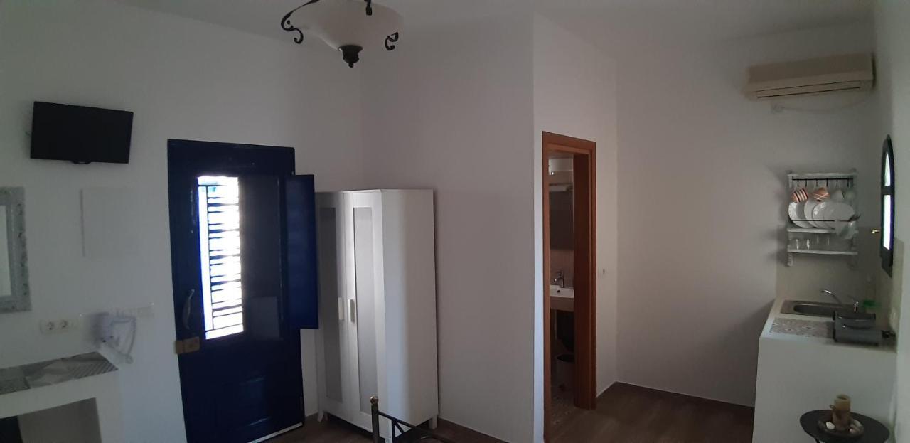 Villa Spyros Santorini Períssa Eksteriør bilde